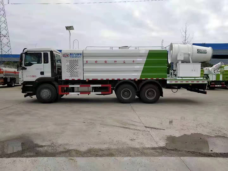 汕德卡后双桥抑尘车